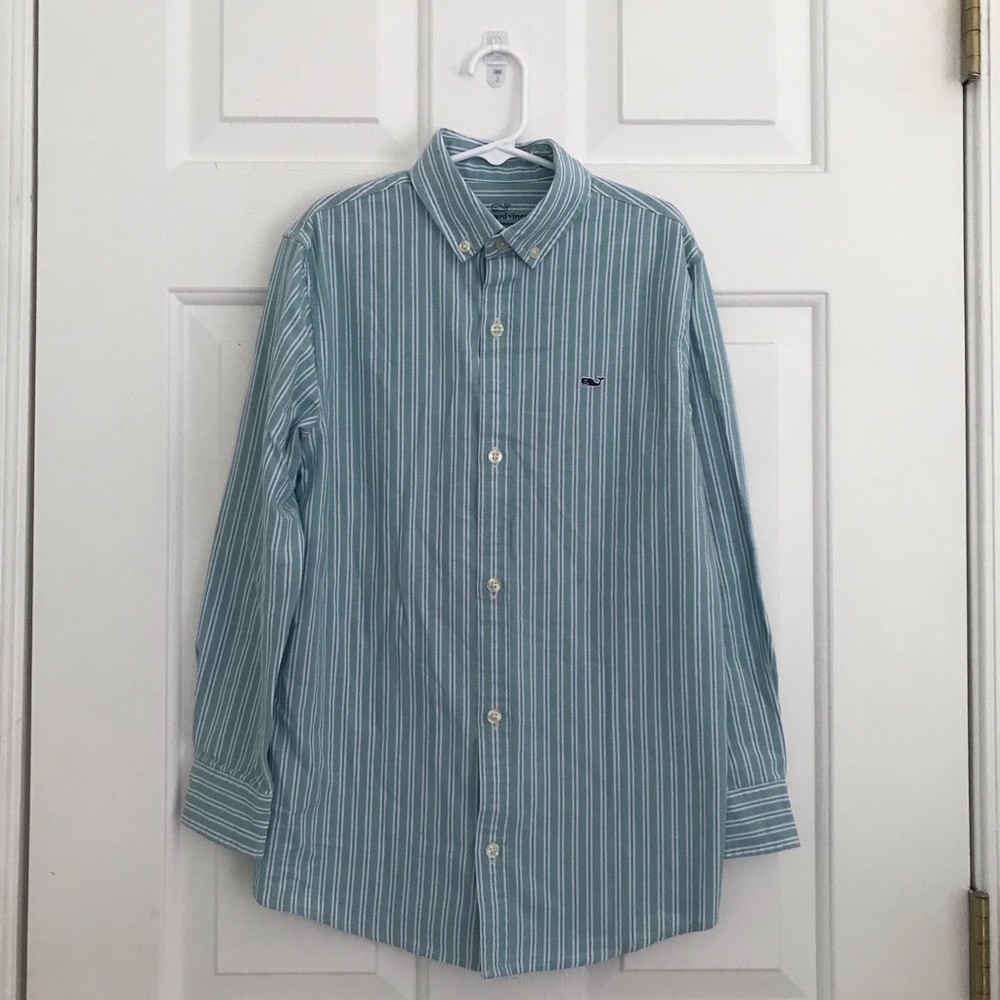 Boy’s Vineyard Vine’s shirt